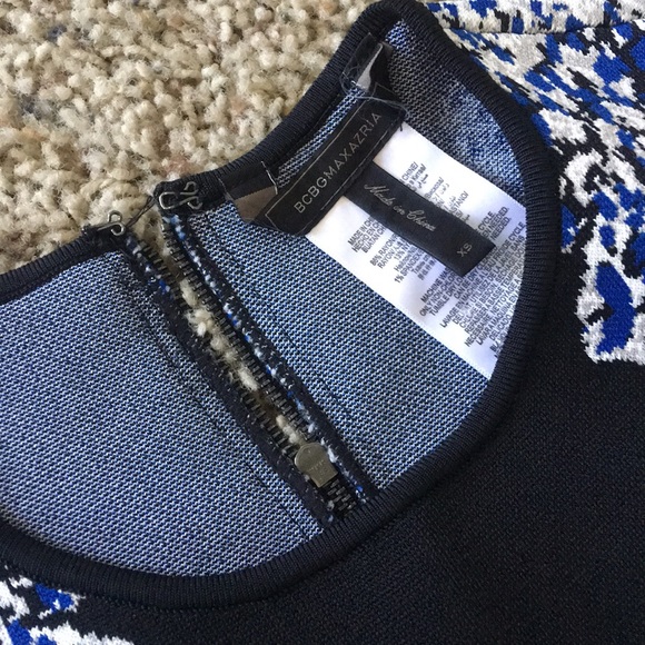 🔥HOT BCBG Max Azria DRESS🔥 - Picture 2 of 6